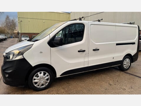 Vauxhall Vivaro 1.6 CDTi 2900 BiTurbo L2 H1 Euro 6 (s/s) 5dr 23