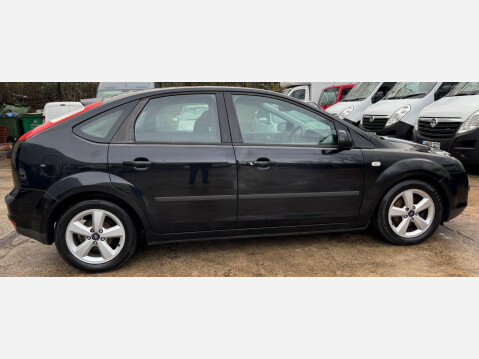Ford Focus 1.6 Zetec Climate 5dr 6