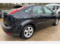 Ford Focus 1.6 Zetec Climate 5dr 9