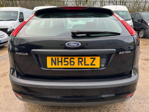Ford Focus 1.6 Zetec Climate 5dr 11