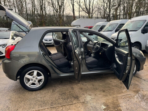 Toyota Corolla 1.4 VVT-i T3 5dr 9