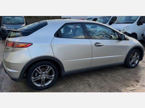 Honda Civic 1.4 i-DSI S 5dr 9