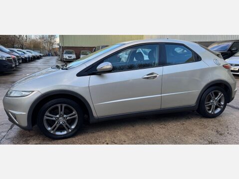 Honda Civic 1.4 i-DSI S 5dr 21