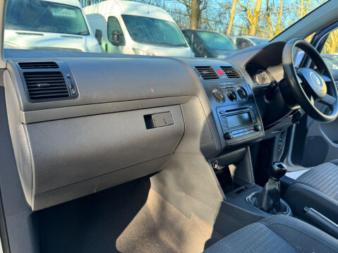Volkswagen Touran 2.0 TDI SE 5dr (7 Seats) 35