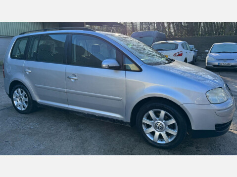 Volkswagen Touran 2.0 TDI SE 5dr (7 Seats) 6
