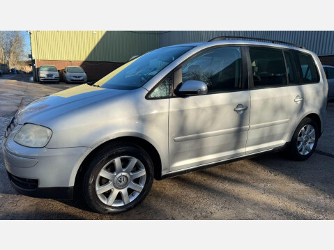 Volkswagen Touran 2.0 TDI SE 5dr (7 Seats) 18