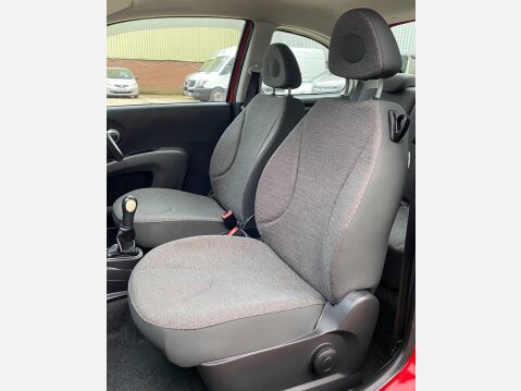 Nissan Micra 1.2 16v Initia 3dr 37
