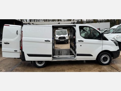 Ford Transit Custom 2.0 TDCi 310 L1 H1 5dr 9