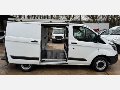Ford Transit Custom 2.0 TDCi 310 L1 H1 5dr 8