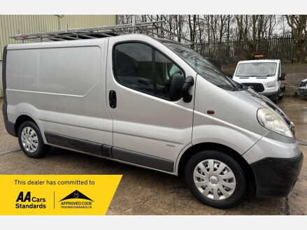 Vauxhall Vivaro 2.5 2900 CDTi FWD L1 4dr