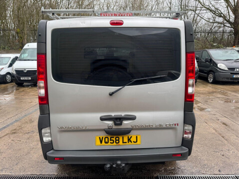 Vauxhall Vivaro 2.5 2900 CDTi FWD L1 4dr 11