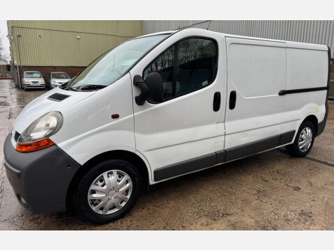 Renault Trafic 1.9 TD dCi LL29 4dr 22