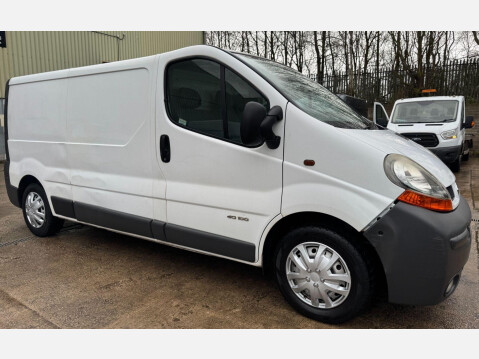 Renault Trafic 1.9 TD dCi LL29 4dr 6