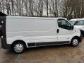 Renault Trafic 1.9 TD dCi LL29 4dr 9