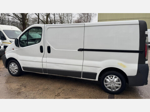 Renault Trafic 1.9 TD dCi LL29 4dr 17