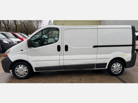 Renault Trafic 1.9 TD dCi LL29 4dr 18