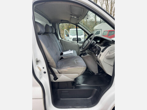 Renault Trafic 1.9 TD dCi LL29 4dr 29