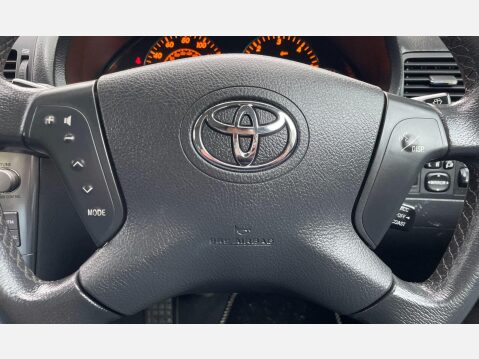 Toyota Avensis 2.2 D-4D T Spirit 5dr 31