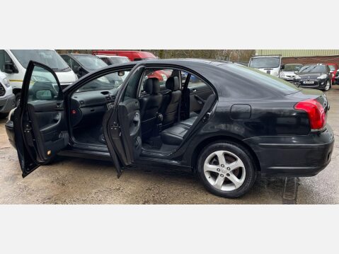 Toyota Avensis 2.2 D-4D T Spirit 5dr 16