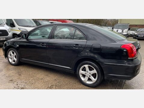 Toyota Avensis 2.2 D-4D T Spirit 5dr 21
