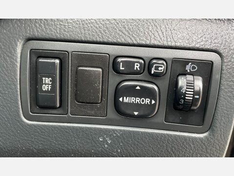 Toyota Avensis 2.2 D-4D T Spirit 5dr 32