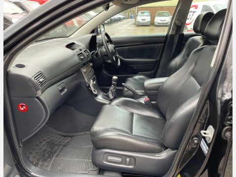 Toyota Avensis 2.2 D-4D T Spirit 5dr 42