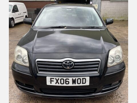 Toyota Avensis 2.2 D-4D T Spirit 5dr 23