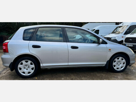 Honda Civic 1.6 i-VTEC SE 5dr 8