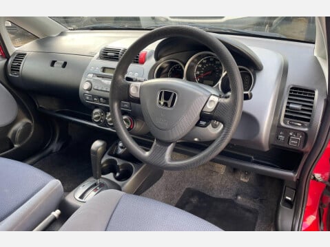 Honda Jazz 1.4 i-DSI SE CVT-7 5dr 28