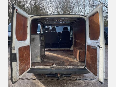 Ford Transit 2.2 TDCi 300 Duratorq FWD L1 H1 5dr 10