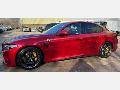 Alfa Romeo Giulia 2.9 V6 Bi-Turbo Quadrifoglio Auto Euro 6 (s/s) 4dr 22