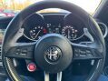 Alfa Romeo Giulia 2.9 V6 Bi-Turbo Quadrifoglio Auto Euro 6 (s/s) 4dr 34