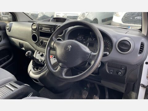 Peugeot Partner 1.6 HDi S Crew Van L2 H1 4dr 35