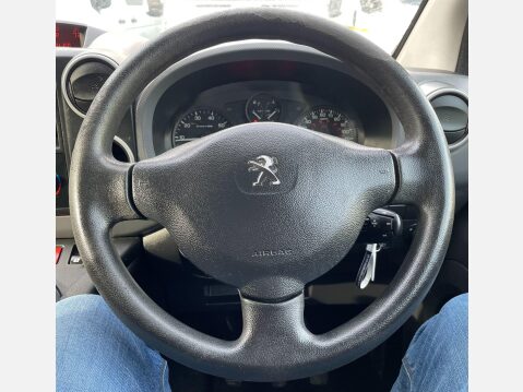Peugeot Partner 1.6 HDi S Crew Van L2 H1 4dr 36
