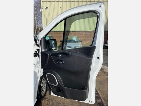 Vauxhall Vivaro 1.6 CDTi 2900 Sportive L2 H1 Euro 6 5dr 23