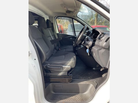 Vauxhall Vivaro 1.6 CDTi 2900 Sportive L2 H1 Euro 6 5dr 25