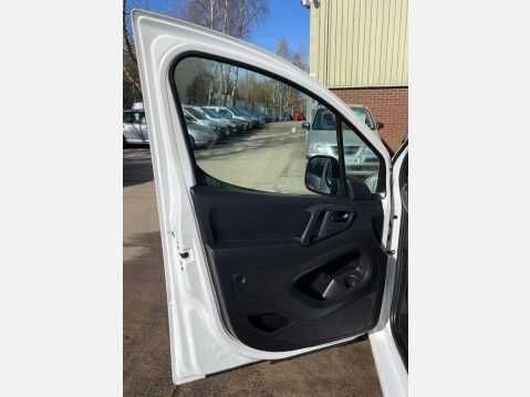 Peugeot Partner 1.6 HDi 850 S L1 4dr 31