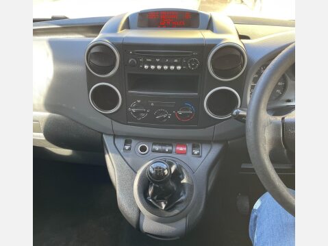 Peugeot Partner 1.6 HDi 850 S L1 4dr 27