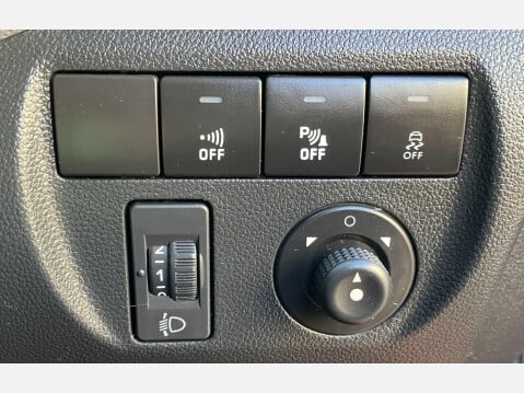 Citroen Berlingo 1.6 HDi 850 Enterprise L1 5dr 32