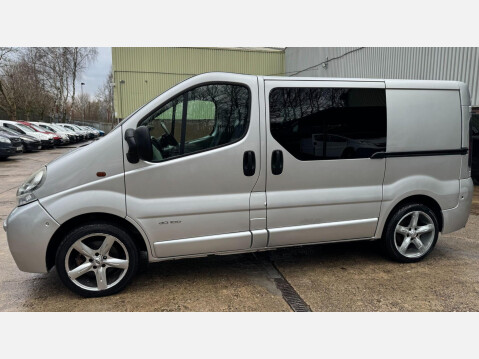 Nissan Primastar 1.9 dCi 2900 SE L1 H1 4dr 8