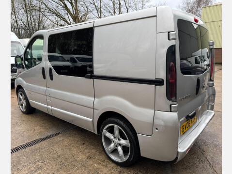 Nissan Primastar 1.9 dCi 2900 SE L1 H1 4dr 11