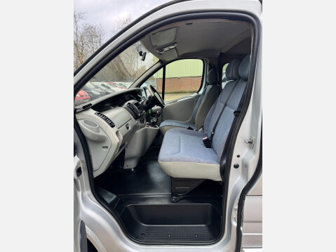 Nissan Primastar 1.9 dCi 2900 SE L1 H1 4dr 24