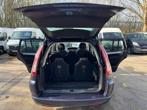 Citroen Grand C4 Picasso 1.6 HDi VTR+ EGS6 Euro 4 5dr 15