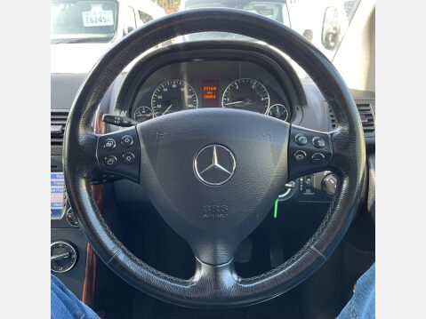 Mercedes-Benz A Class 2.0 A160 CDI Elegance SE CVT 5dr 29