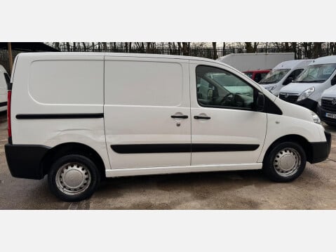 Peugeot Expert 2.0 HDi Professional L1 H1 4dr 8