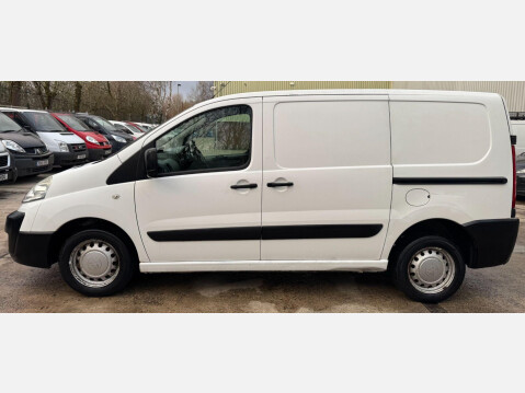 Peugeot Expert 2.0 HDi Professional L1 H1 4dr 18