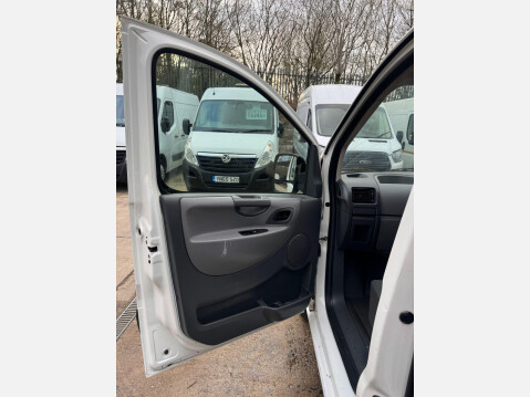 Peugeot Expert 2.0 HDi Professional L1 H1 4dr 33