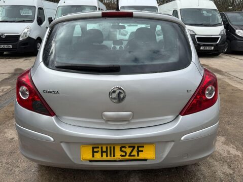 Vauxhall Corsa 1.2 16V Excite Euro 5 3dr (A/C) 12