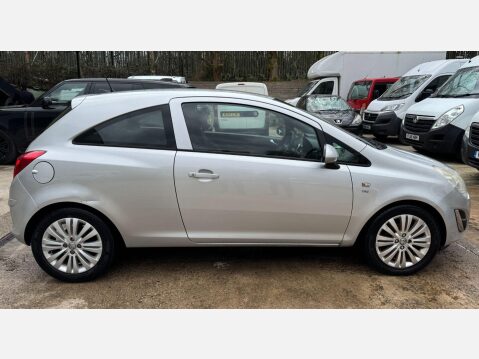 Vauxhall Corsa 1.2 16V Excite Euro 5 3dr (A/C) 7