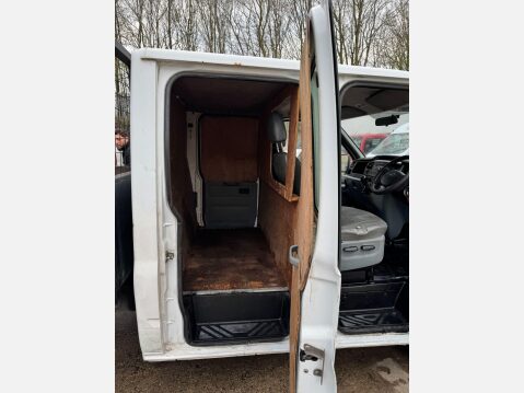Ford Transit 2.2 TDCi 350 Tipper Double Cab AWD L3 4dr (1-Way) 31